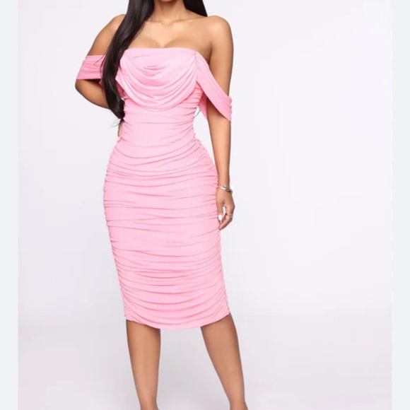 Fashion Nova Dresses & Skirts - Fashion nova pink dress